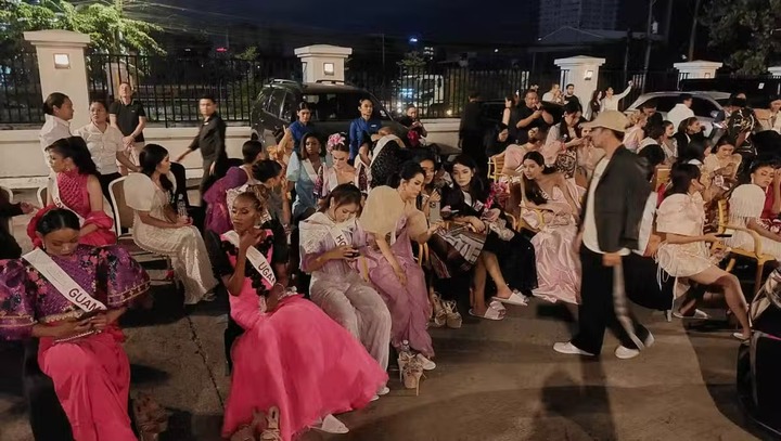 Clip: Động đất 6,7 độ Richter, thí sinh hoa hậu la hét bỏ chạy ngay trên sàn catwalk