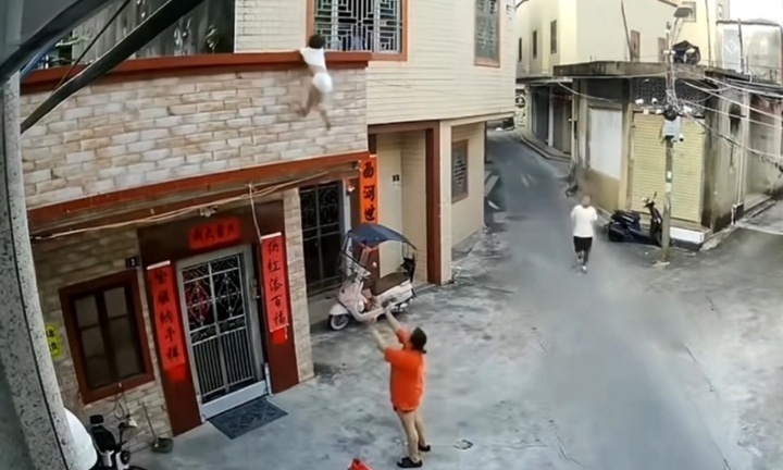 Clip: Pha cứu nguy 