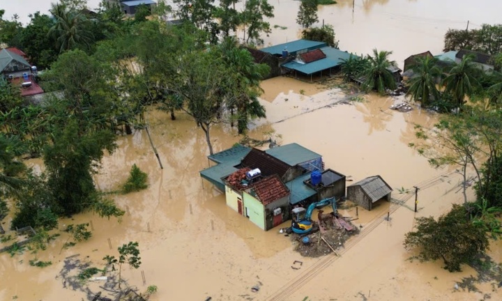 Hơn 200 người thương vong do bão lũ, thiệt hại gần 16.000 tỷ đồng