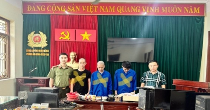 Bắt nhóm đối tượng livestream bán đá quý thô, lừa đảo chiếm đoạt hơn 10 tỷ đồng