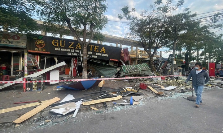 Clip nổ khí gas gần sân vận động ở Hải Phòng, nhiều người bị thương