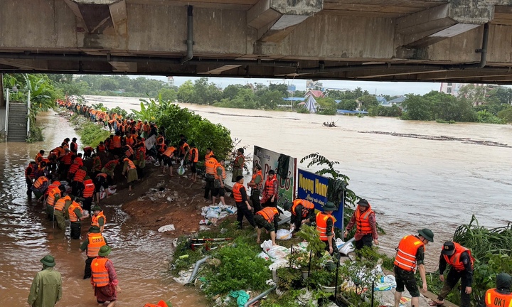 Hỗ trợ khẩn cấp 140 tỷ đồng cho 4 tỉnh khắc phục hậu quả mưa lũ