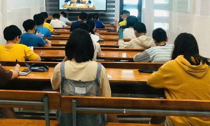 Tin tức giáo dục 24h: Hà Nội yêu cầu Sở GD&ĐT quản lý chặt các trường, tuyệt đối không để lạm thu