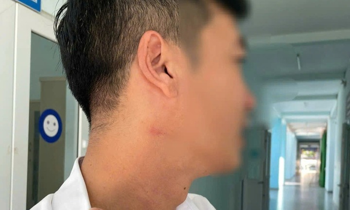 Vụ thầy giáo bóp cổ, chửi bới đồng nghiệp: Lãnh đạo trường hé lộ nhiều tình tiết bất ngờ