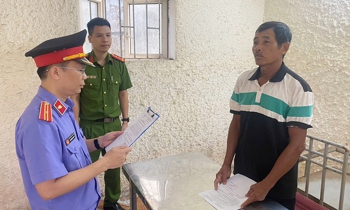 Đâm hàng xóm trọng thương vì nghi bỏ thuốc độc làm chết 3 con vịt