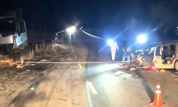 Ô tô con va chạm xe đầu kéo, 7 người bị thương nặng ở Đà Nẵng, bệnh viện kích hoạt 