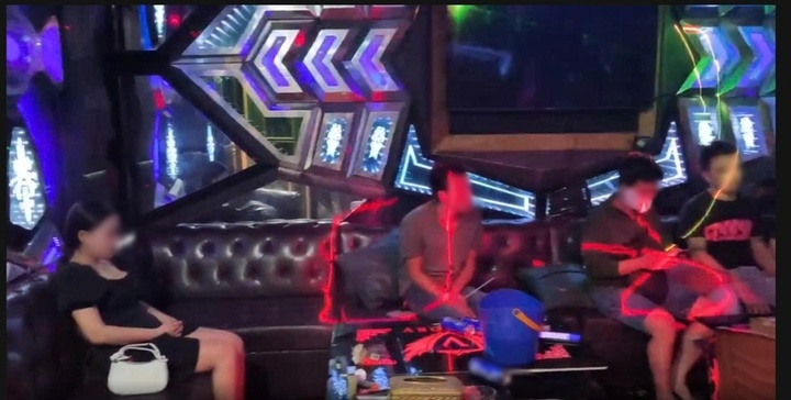 Luật ngầm chốn 