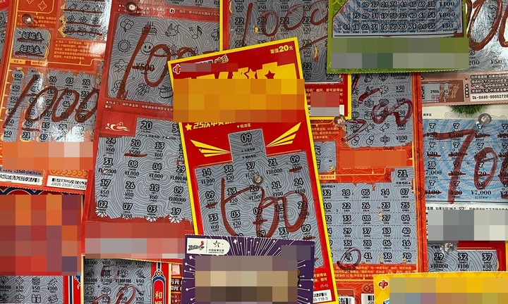 Trúng số 35 tỷ đồng, chồng giấu vợ đi du lịch với streamer, thái độ 