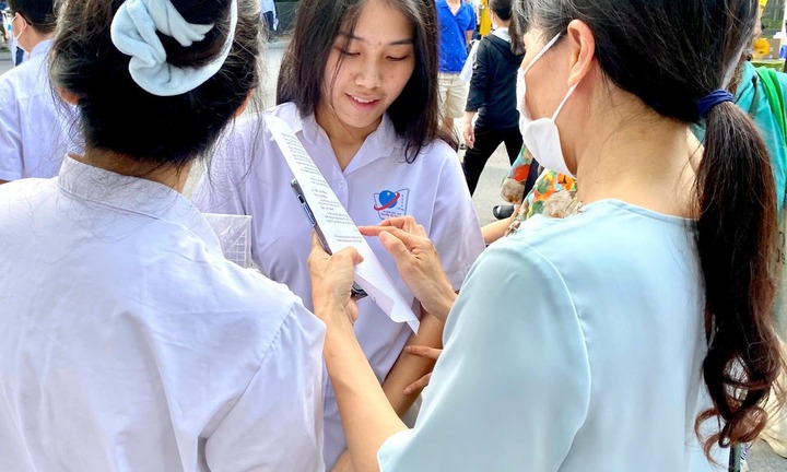 Bộ GD&ĐT đề xuất rút ngắn thời gian cấp bằng tốt nghiệp THPT