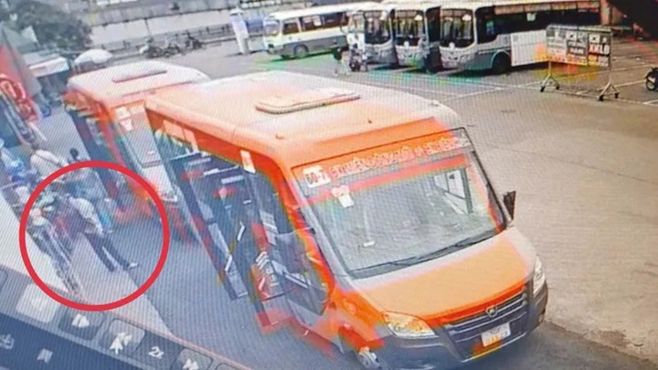 Nam sinh lớp 9 mất liên lạc nhiều ngày sau khi lên xe buýt để đến trường 