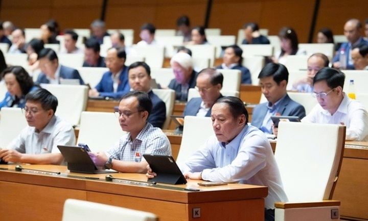 Cần cải cách BHXH để người về hưu vẫn có cuộc sống đàng hoàng