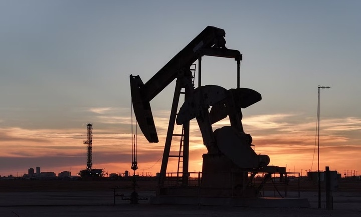 Giá xăng dầu hôm nay (30/10): Thị trường thế giới biến động