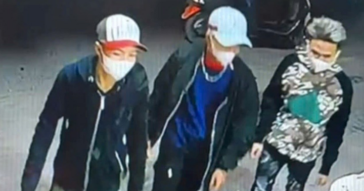 Bắt nhóm cướp tuổi 17