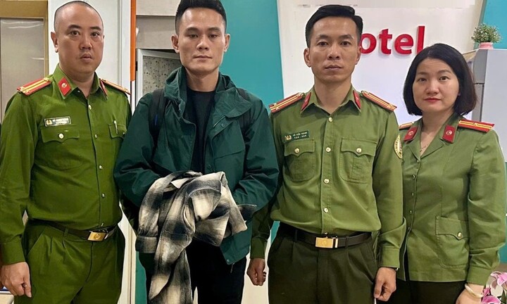 Hà Nội: Bắt giữ đối tượng truy nã người nước ngoài