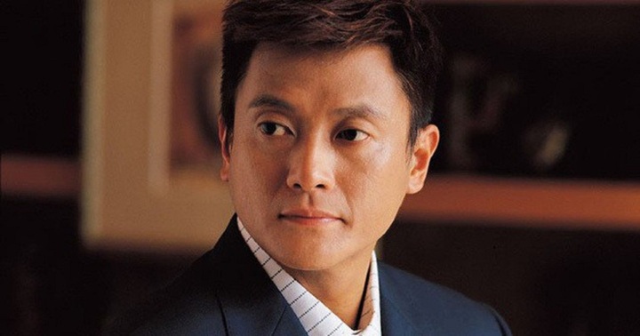 Nam diễn viên đình đám từng sốc nặng khi thấy loạt ảnh ngoại tình của vợ giờ ra sao?