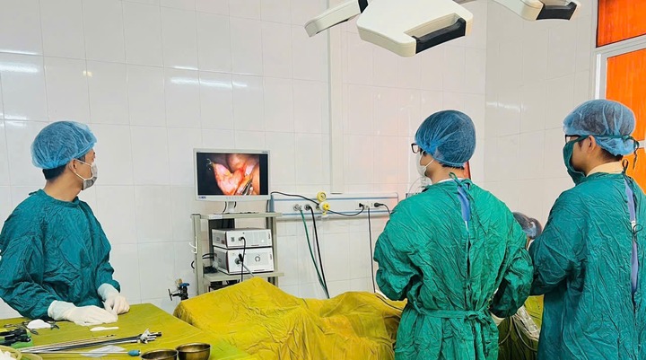 Tin tức đời sống 6/11: Nam sinh Hải Phòng bị thủng dạ dày hiếm gặp