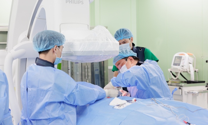 Người đàn ông 66 tuổi mắc hội chứng hiếm gặp, 7.000 người mới có 1 người