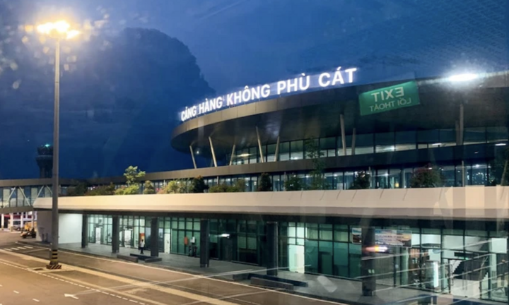 Khẩn trương khắc phục sự cố điện lưới tại Cảng hàng không Phù Cát