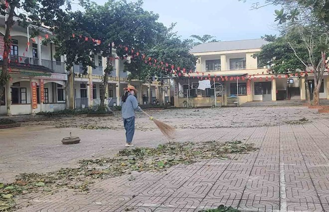 Tin tức giáo dục 24h: Nữ sinh lớp 7 ở Hà Tĩnh bị bạn đánh, phải nhập viện