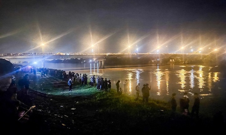 Tìm thấy thi thể chú rể 23 tuổi mất tích trong ngày cưới trên sông Đào