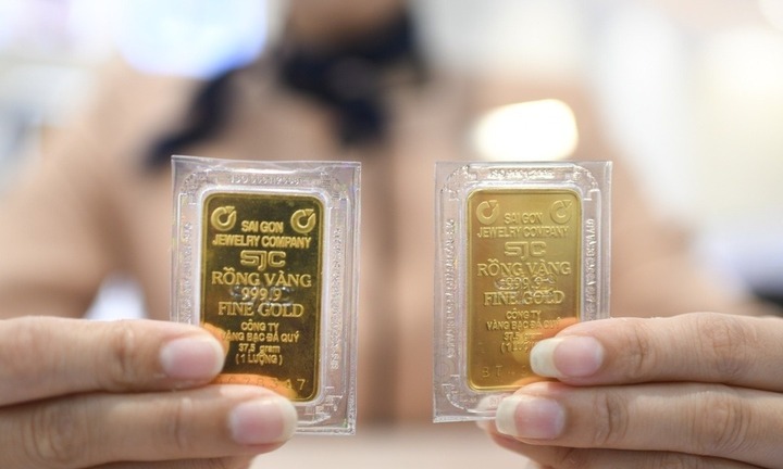 Bị thao túng tâm lý, nam thanh niên lấy gần 30 cây vàng của gia đình đem bán, chuyển tiền cho đối tượng lừa đảo