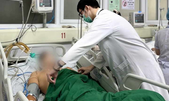 Tuyên Quang: Người đàn ông sợ gió, sợ ánh sáng, sợ nước sau 6 tháng bị chó cắn không tiêm phòng dại
