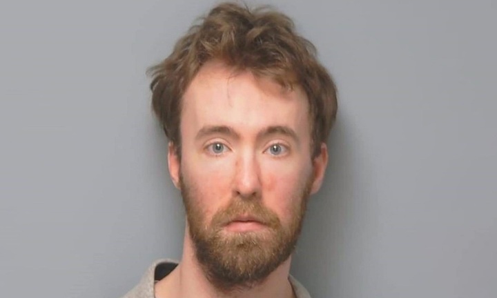 Muốn hưởng thừa kế sớm từ bà ngoại, cháu trai nhẫn tâm làm điều không thể tha thứ