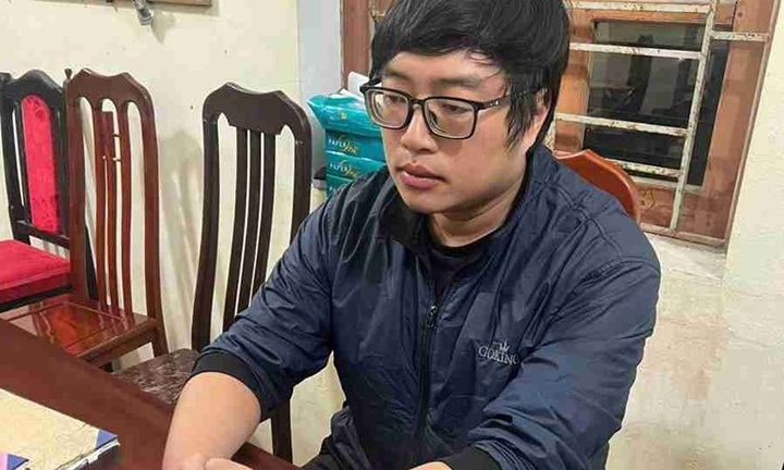 Khởi tố, bắt tạm giam Nguyễn Anh Dũng- đối tượng mời mua bảo hiểm ô tô để chiếm đoạt tiền của chủ xe