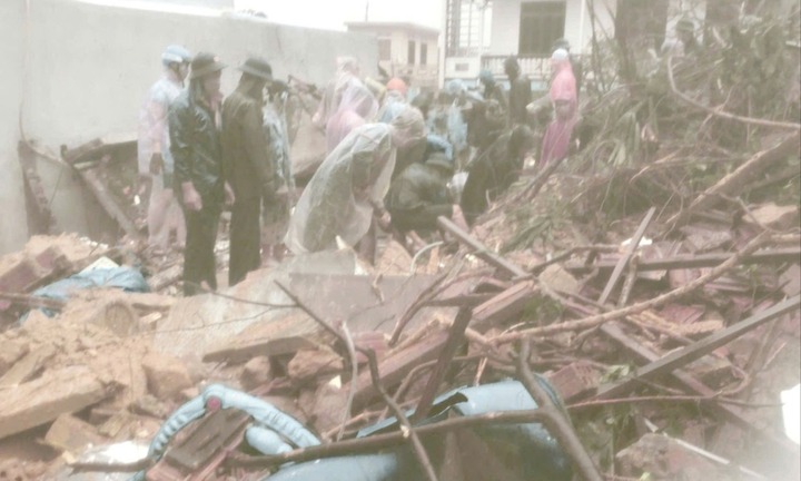 Tin thời sự ngày (20/11): Tìm thấy cụ bà tử nạn trong ngôi nhà bị đất đá đè sập