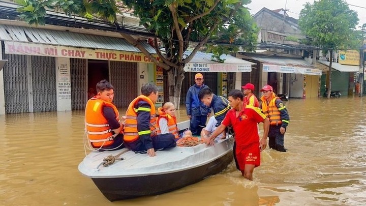 Mưa lớn ở Trung Bộ và Tây Nguyên kéo dài đến khi nào?