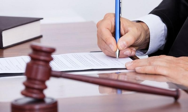 Vi phạm trong lĩnh vực chứng khoán, Công ty cổ phần Đầu tư Khai khoáng và Quản lý tài sản FLC bị xử phạt