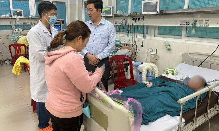 Danh tính người bố ôm 2 con nhảy sông Trà Khúc, một bé gái tử vong