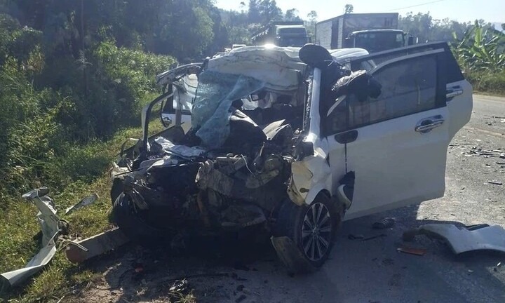 Vụ ô tô lấn làn tông xe đầu kéo, 4 người tử vong: Tạm giữ Lại Quang Nhân 