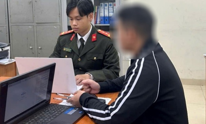 Công an Hà Nội giải cứu nam sinh 21 tuổi bị