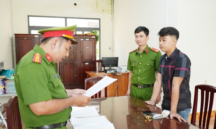 Bắt tạm giam Lê Văn Khánh