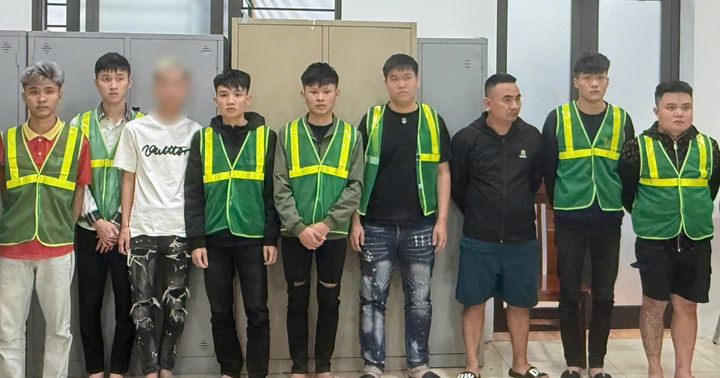 Tạm giữ nhóm thanh niên