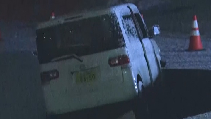 Clip: Cận cảnh thiệt hại trong trận động đất 7,5 độ ở Nhật Bản