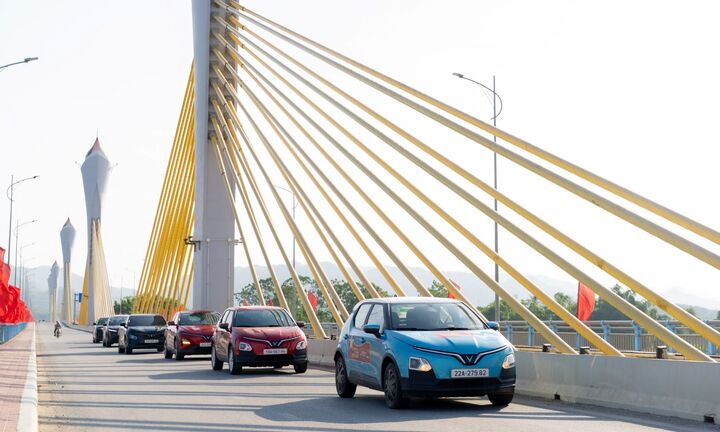 “Trèo đèo lội suối” cả vạn km với VinFast VF 5, chủ xe tiết lộ loạt ưu điểm của chiếc xe “chiến” nhất phân khúc