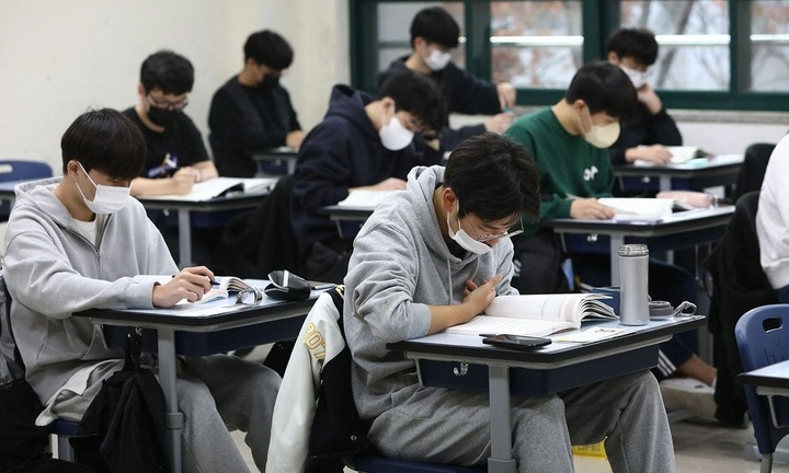Sở Giáo dục ở Hàn Quốc đề xuất bãi bỏ kỳ thi đại học Suneung, tiến tới xét tuyển bằng học bạ
