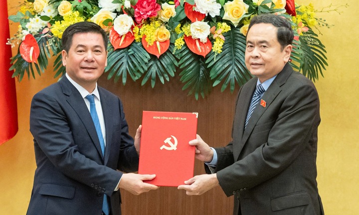 Bộ trưởng Bộ Công thương giữ chức Phó Bí thư chuyên trách Đảng ủy Quốc hội