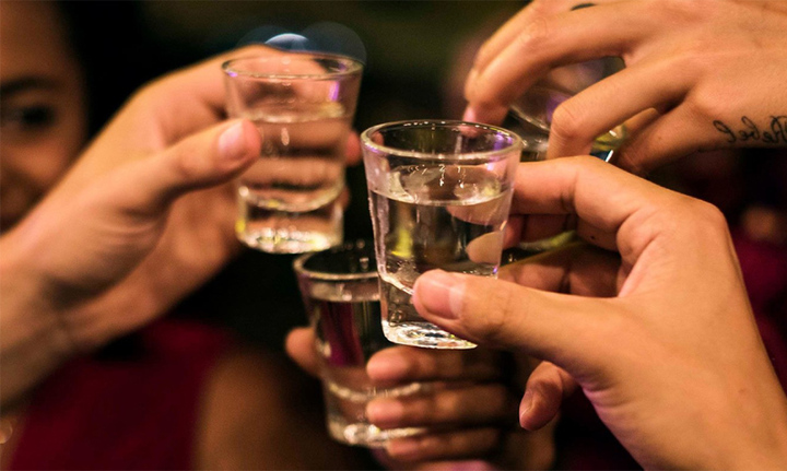 Làm rõ vụ nghi ngờ ngộ độc thực phẩm do Methanol khiến 1 người tử vong