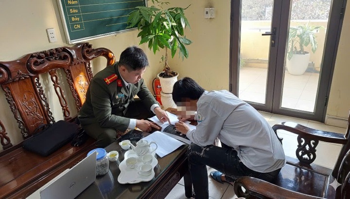 Hưng Yên: Xử lý 3 học sinh đăng tải hình ảnh đua xe lên Tiktok 