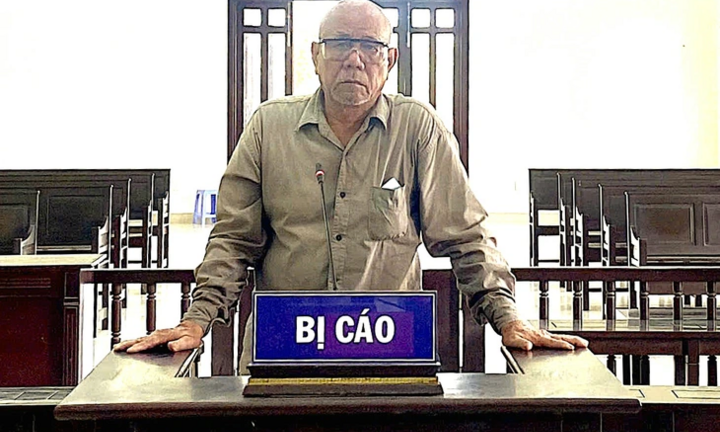 Tây Ninh: Người đàn ông 67 tuổi giật 326 tờ vé số lãnh 15 tháng tù