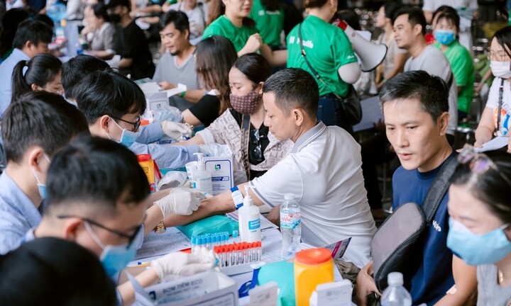 Hơn 100 y bác sĩ khám sức khỏe miễn phí tại ngày hội “Sống Khỏe Mỗi Ngày 2025”