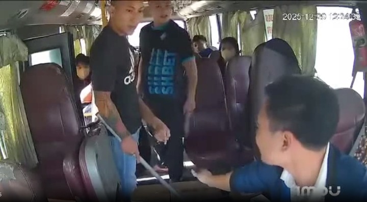 Triệu tập nhóm người mang tuýp sắt hành hung nhân viên xe buýt ở Nghệ An