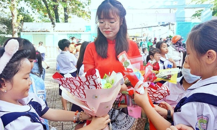Dự kiến bỏ khống chế tỷ lệ trong xét thăng tiến chức danh nhà giáo