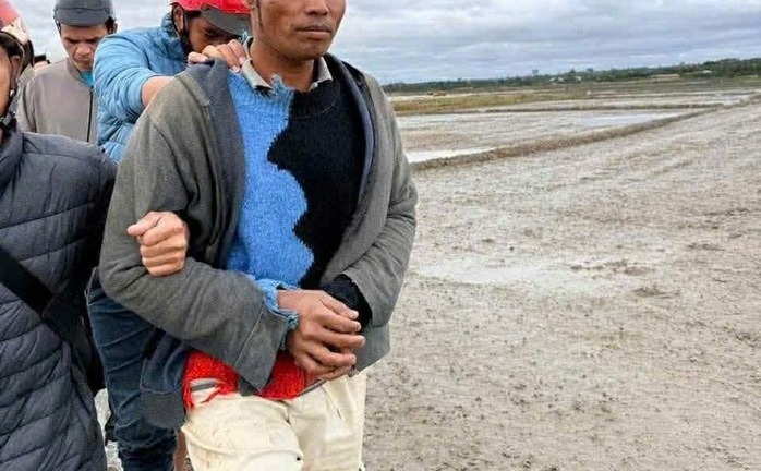 Nghi phạm gây ra cái chết của em vợ, dìm thi thể xuống ao bị bắt giữ khi lẩn trốn ở đâu?