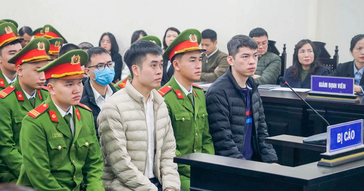 Xét xử vụ sản xuất sữa giả Hiup: 