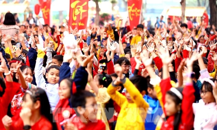 Lịch nghỉ Tết Nguyên đán Bính Ngọ của học sinh: Có nơi được nghỉ tới 14 ngày