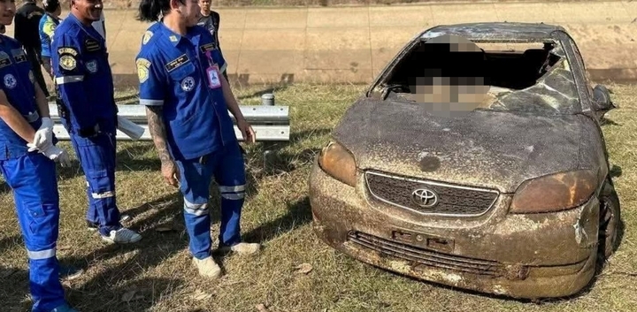 Phát hiện bộ hài cốt trong ô tô dưới kênh nước ở Thái Lan: Hé lộ tình tiết bất ngờ